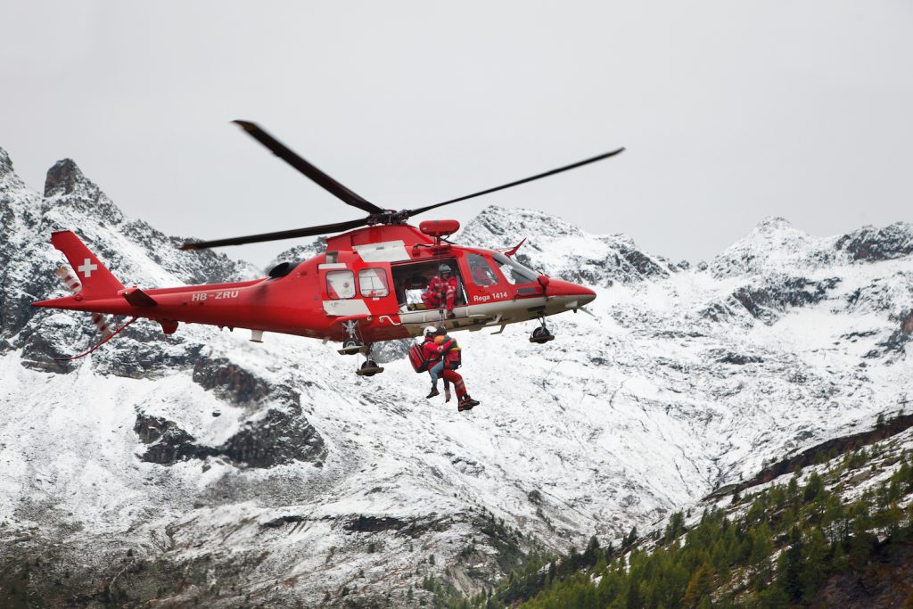 Gusto per il rischio calcolato, sangue freddo, pazienza, responsabilità e affiatamento fanno della squadra una macchina di salvataggio