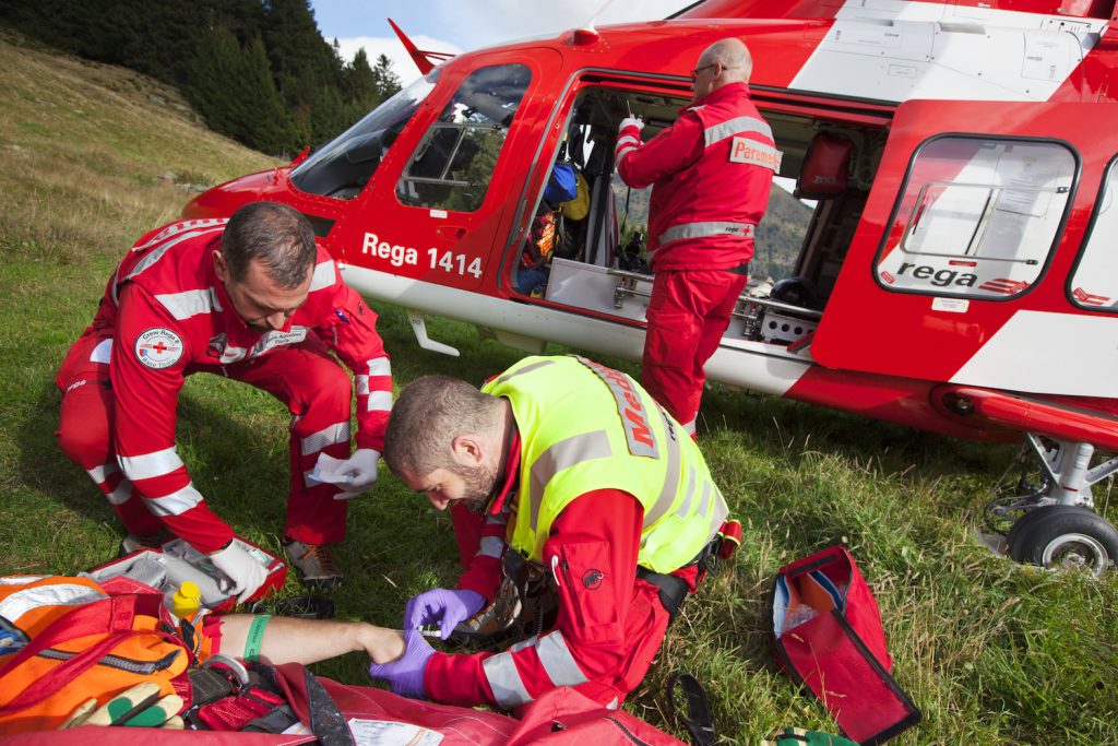 Il soccorso tempestivo e la determinazione della gravità sono cruciali per il salvataggio di una vita