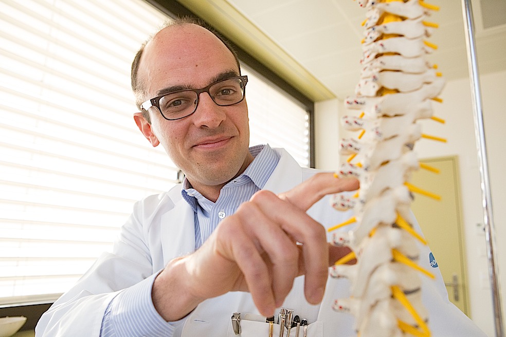 Il dottor Pietro Scarone, caposervizio al Servizio di neurochirurgia dell’Ospedale Regionale di Lugano (Vincenzo Cammarata)