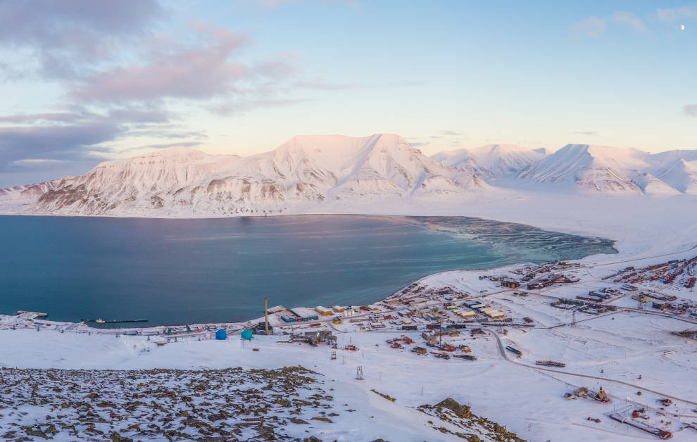 Il fiordo di Longyearbyen (Shutterstock)