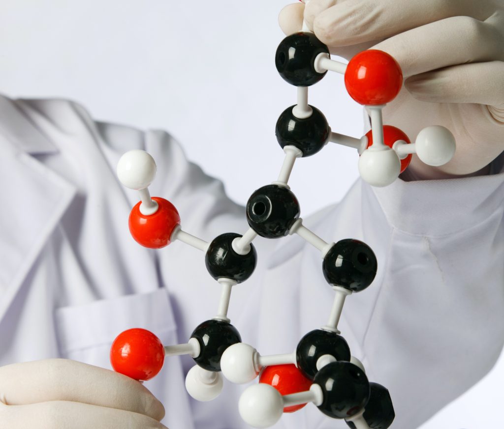 Oggi la scienza sembra sotto attacco eppure mai come ora la ricerca scientifica è stata affidabile e... appassionante (Marka)