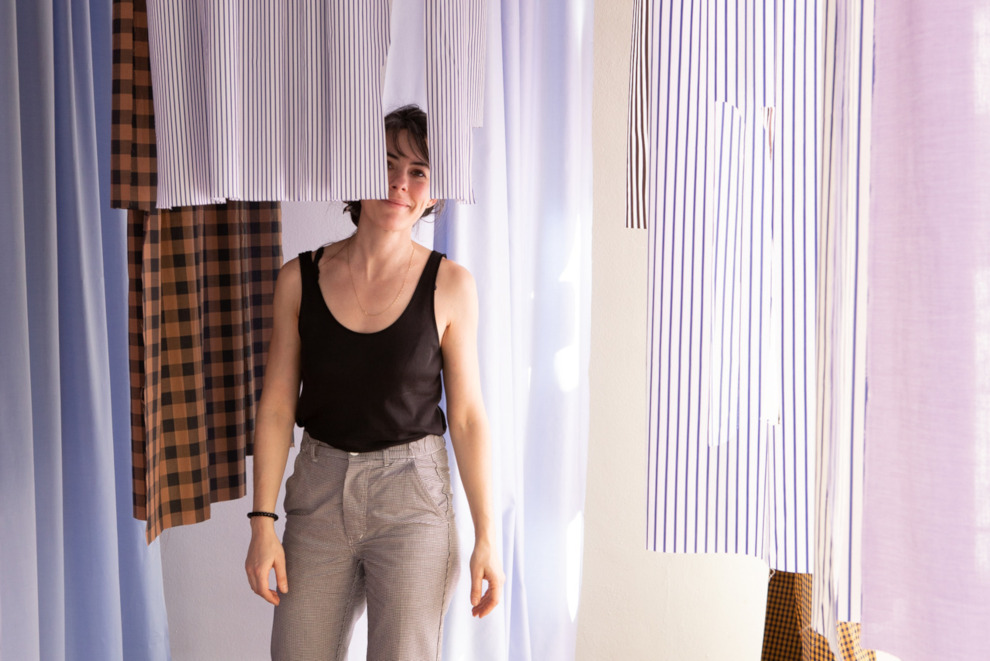 L’artista all’interno della sua creazione (Aline d’Auria)