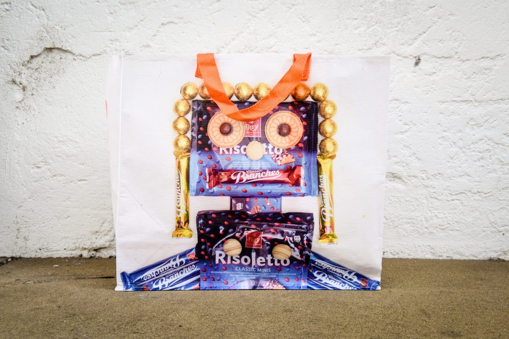 Il progetto di Olaf Breuning.