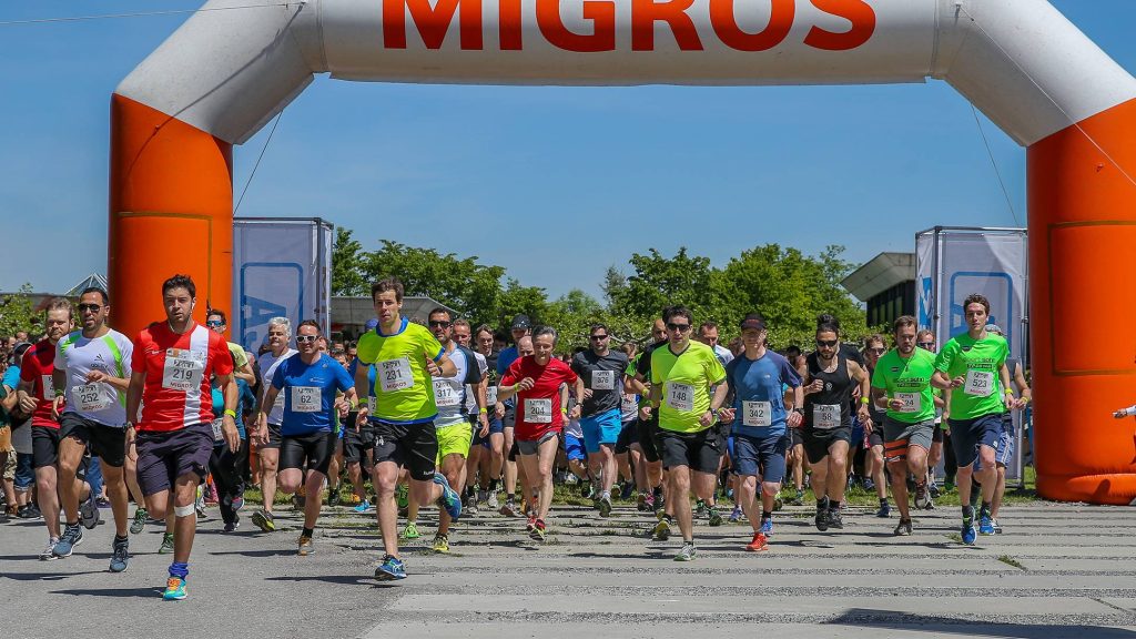 Pronti? Al via la stagione per runner di tutte le età (migros-impuls.ch)