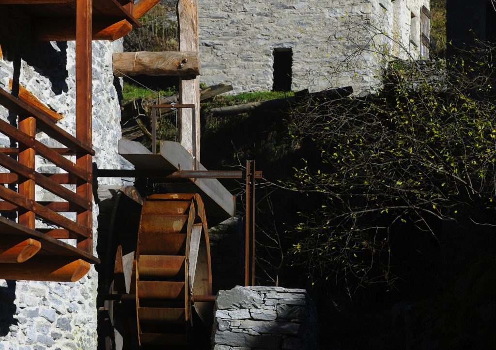 Scorci e vedute della Valle Onsernone: dettaglio del Mulino di Vergeletto (TiPress)