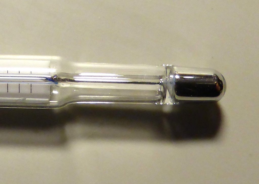 Un vecchio termometro a mercurio (Marco Martucci)