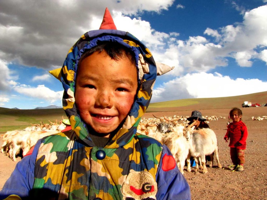 Pastori nomadi stagionali tibetani