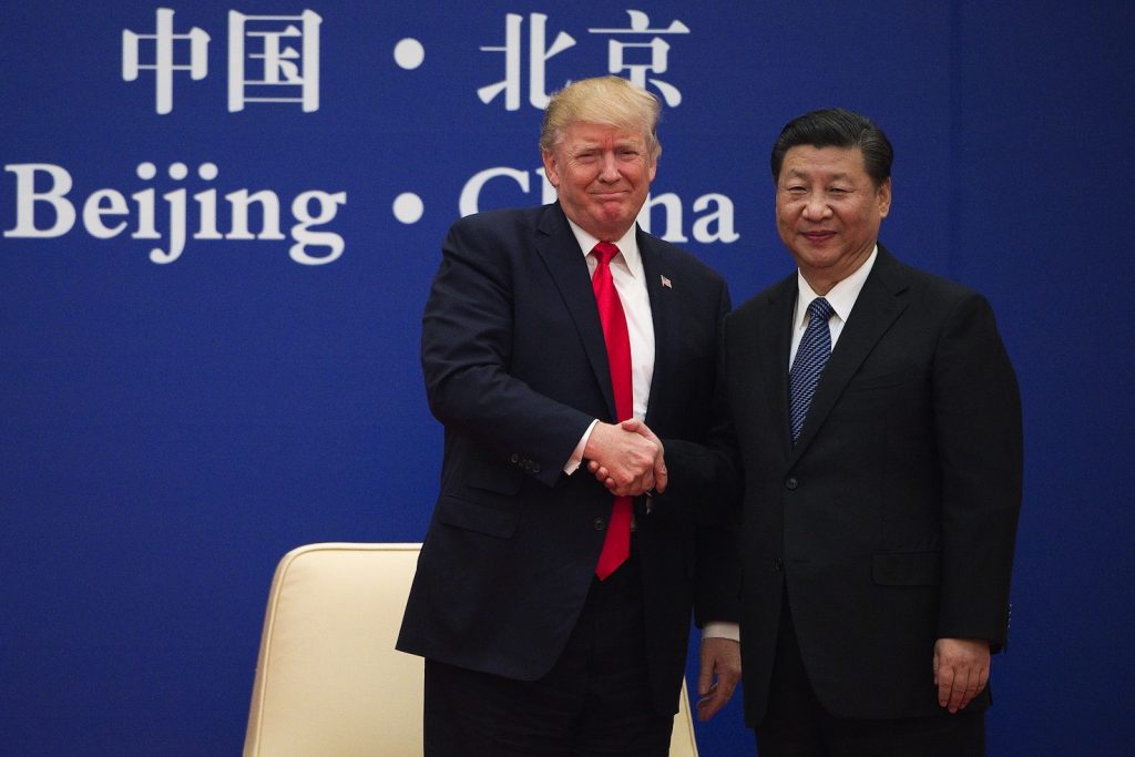 Xi Jinping e Donald Trump durante il summit bilaterale a Pechino lo scorso novembre (AFP)
