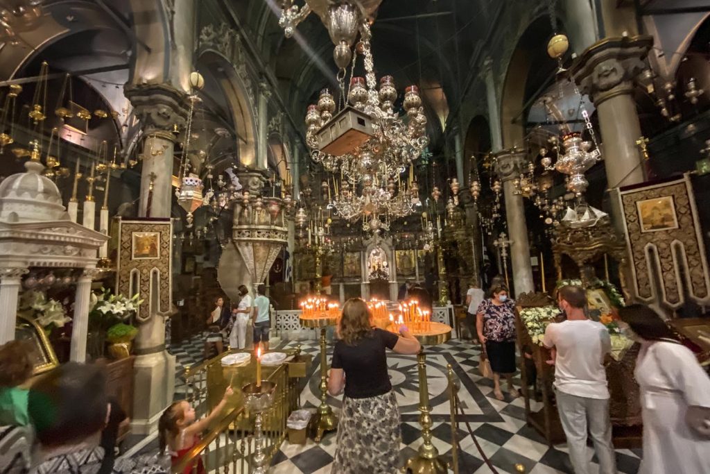 Interno della chiesa di Panagia Evangelistria