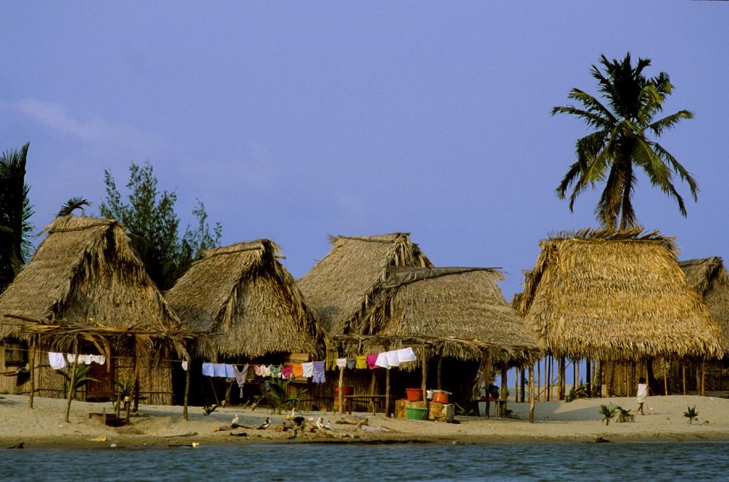 Honduras. Nel villaggio garifuna di Miami si vive ancora al ritmo delle stagioni, senza luce elettrica e acqua dolce.