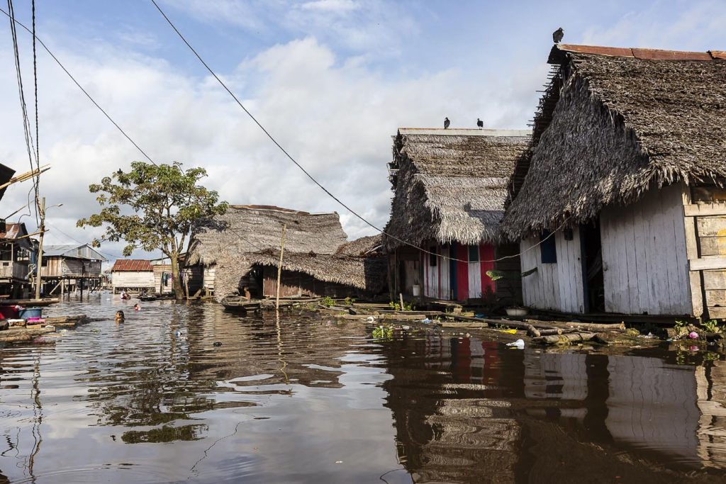 Iquitos, sul Rio delle Amazzoni, è il principale centro dell’Amazzonia peruviana, ma anche la città più grande al mondo non raggiungibile via terra