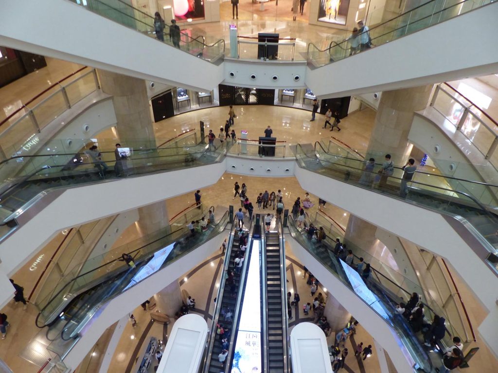 Taipei, 101 Bulding, internocambio della guardia