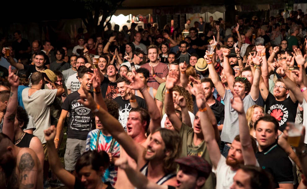 Il nostro gusto musicale si fissa attorno ai vent’anni (openairallagh.ch)