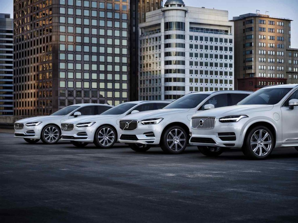 Le auto Volvo: T8; Twin; Engine; Range