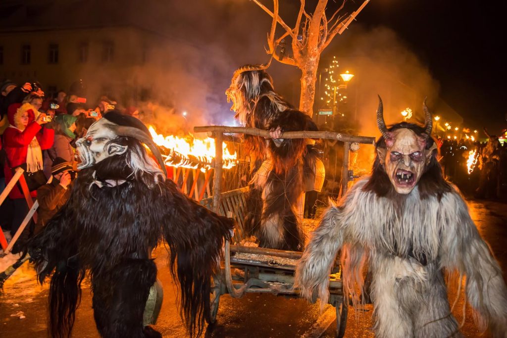 Krampuslauf a Mariazell (Tourismusverband Mariazeller Land – www.mariazellerland-blog.at)