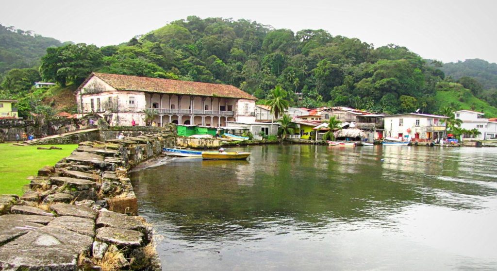 Il Palazzo della dogana nel Porto di Portobelo