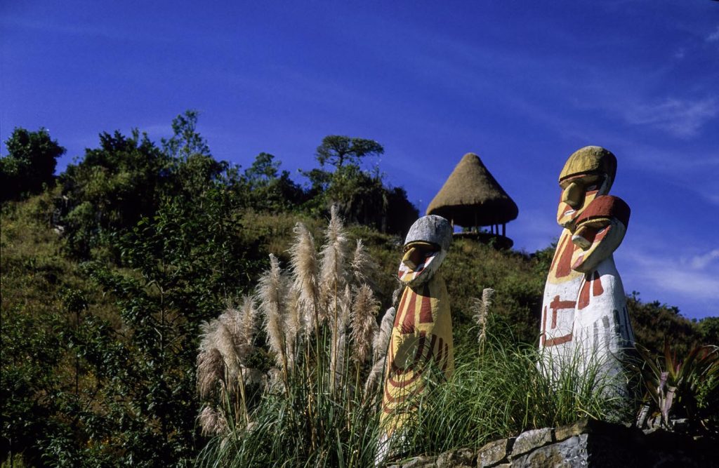 In un museo, 225 mummie e oltre 2000 reperti trovati nel Lago dei Condor