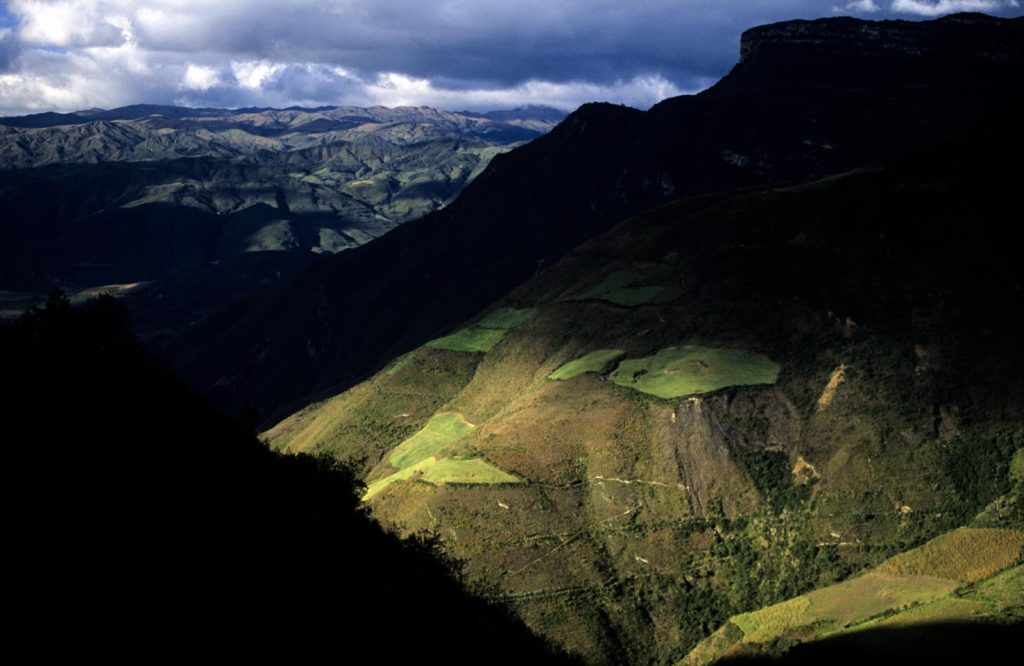 Panorama dalla strada a Kuelap