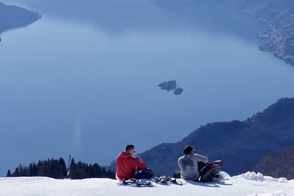 Un balcone vista lago
