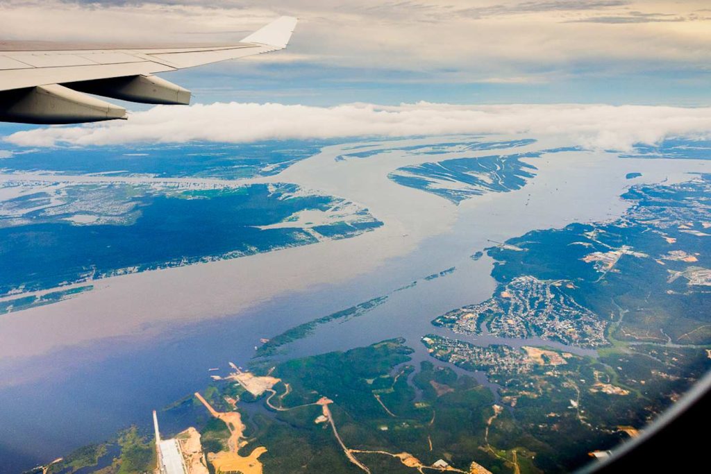 Manaus: confluenza rio Solimões e rio Negro