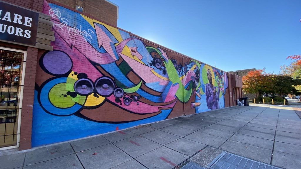 Capolavoro di  Aniekan Udofia, un tributo al leggendario musicista Marvin Gaye