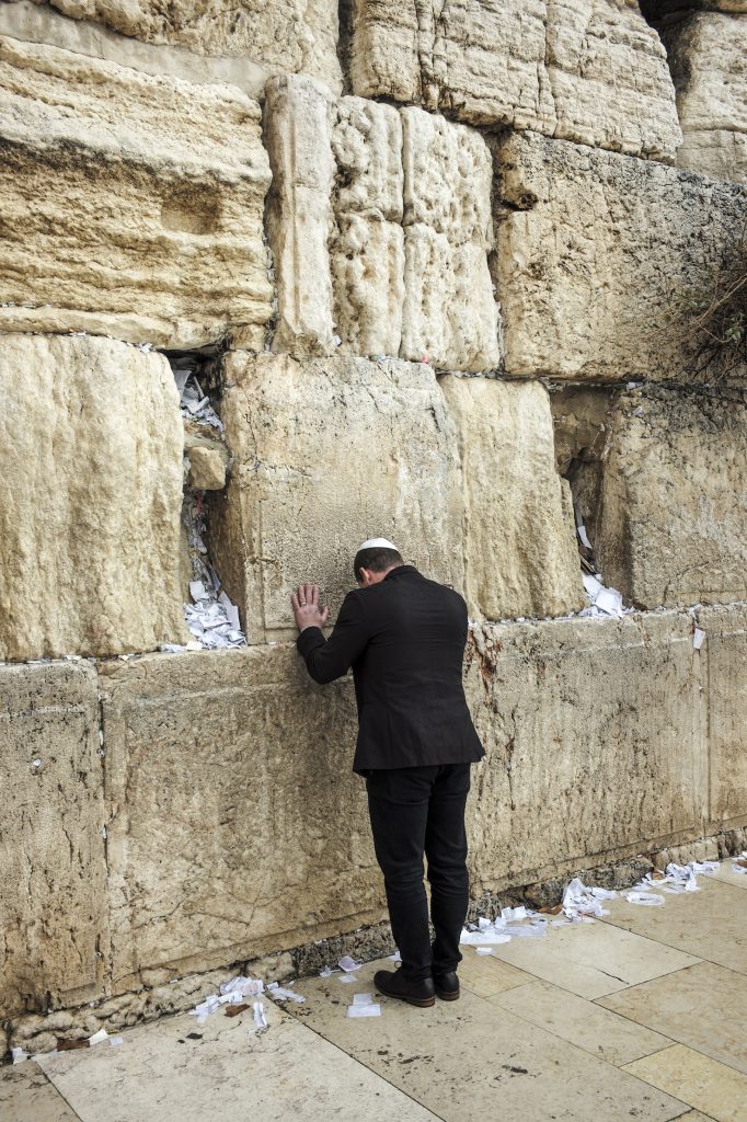 Il Muro Occidentale o Muro del Pianto, nel cuore della Città Vecchia di Gerusalemme (AFP)