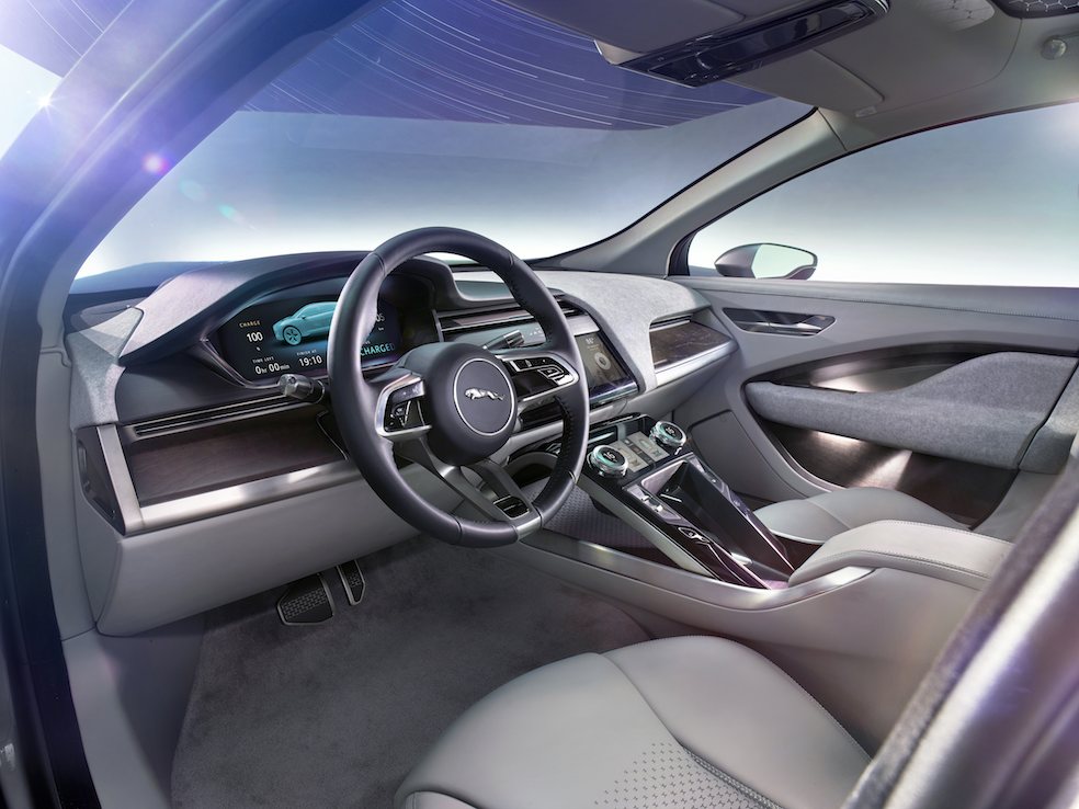 La nuova elettrica I-Pace della Jaguar potrebbe entrare in produzione a partire dal 2018