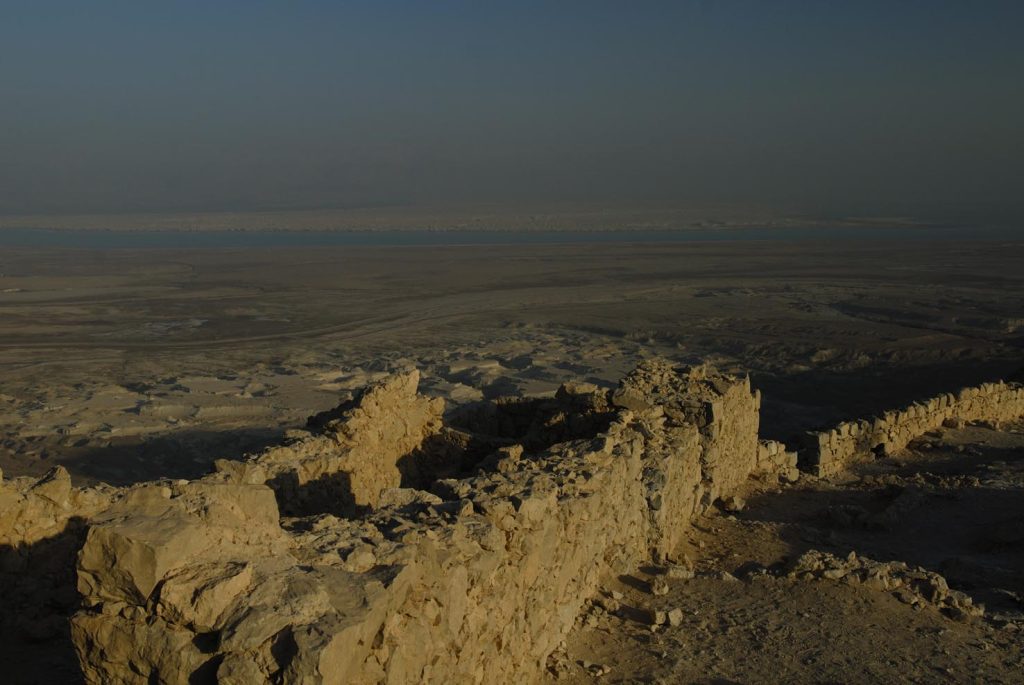 Sotto Erode il Grande la fortezza in cima a una montagna divenne enorme