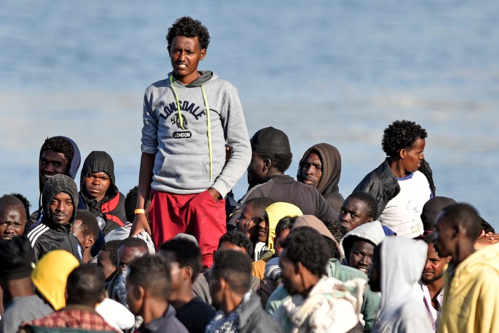 Il fenomeno migratorio non è una transitoria emergenza, bensì un mutamento enorme (AFP)