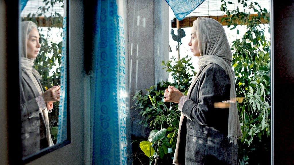 Un’immagine del film 19 della regista iraniana Manijeh Hekmat. (© FFDUL)