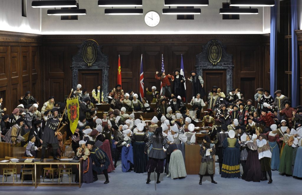 I Meistersinger nella versione di Barrie Kosky in una scena del 3° Atto. (©Bayreuther Festspiele / Enrico Nawrath)