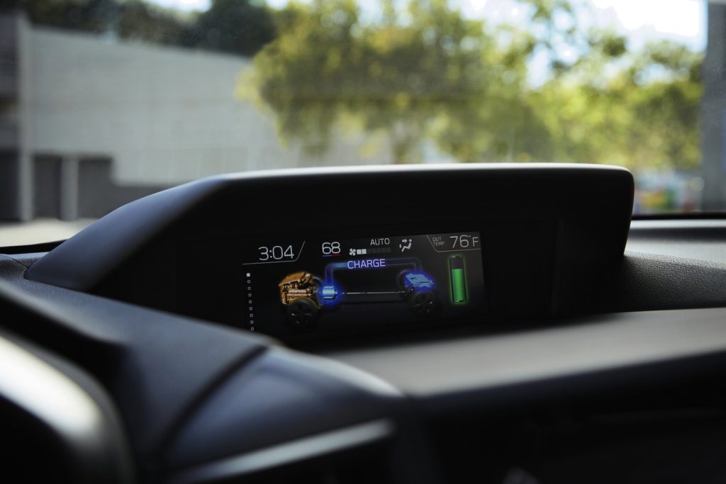 La nuova Crosstrek Hybrid (Subaru)