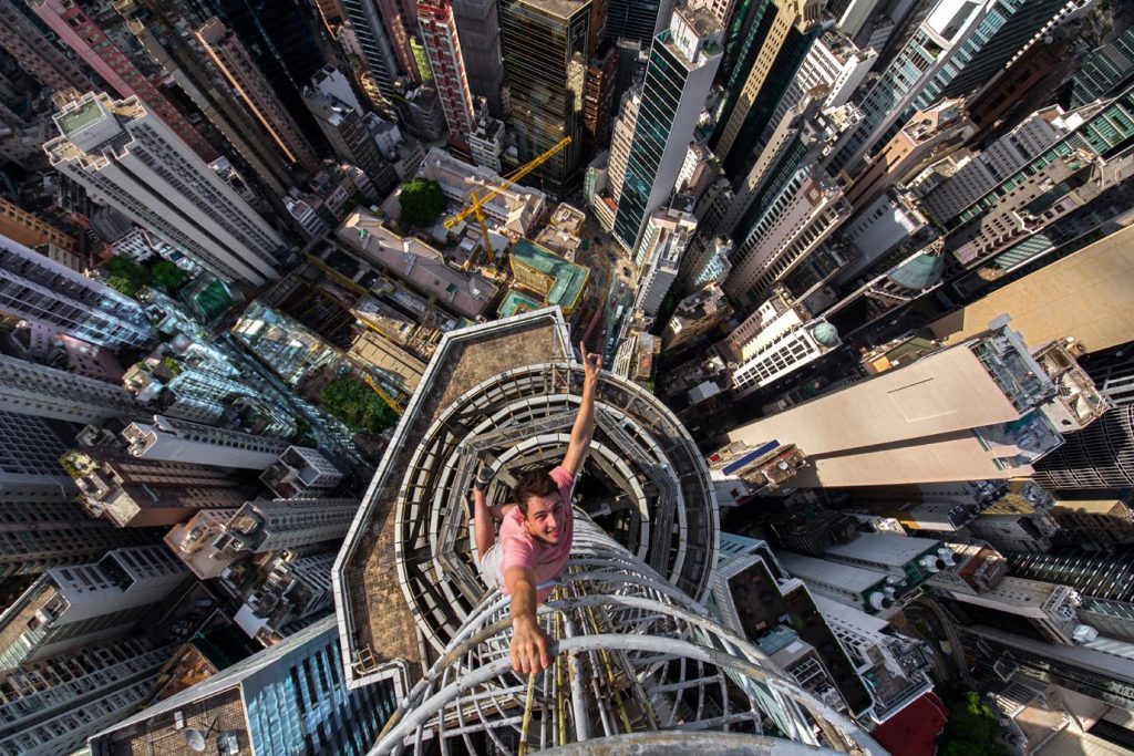 Fotografia tratta dall’esposizione The Hobbyist; «Bisogno di adrenalina!», 2014 (© Alexander Remnev)