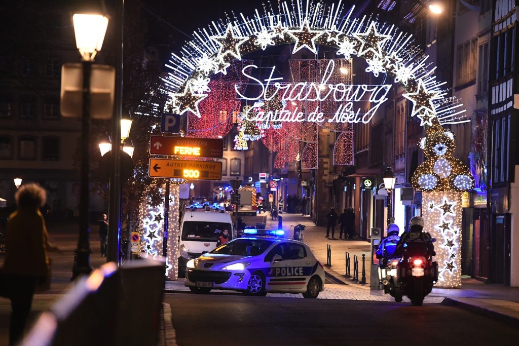 La vie di Strasburgo pattugliate dalla polizia dopo l’attentato dell’11 dicembre (AFP)