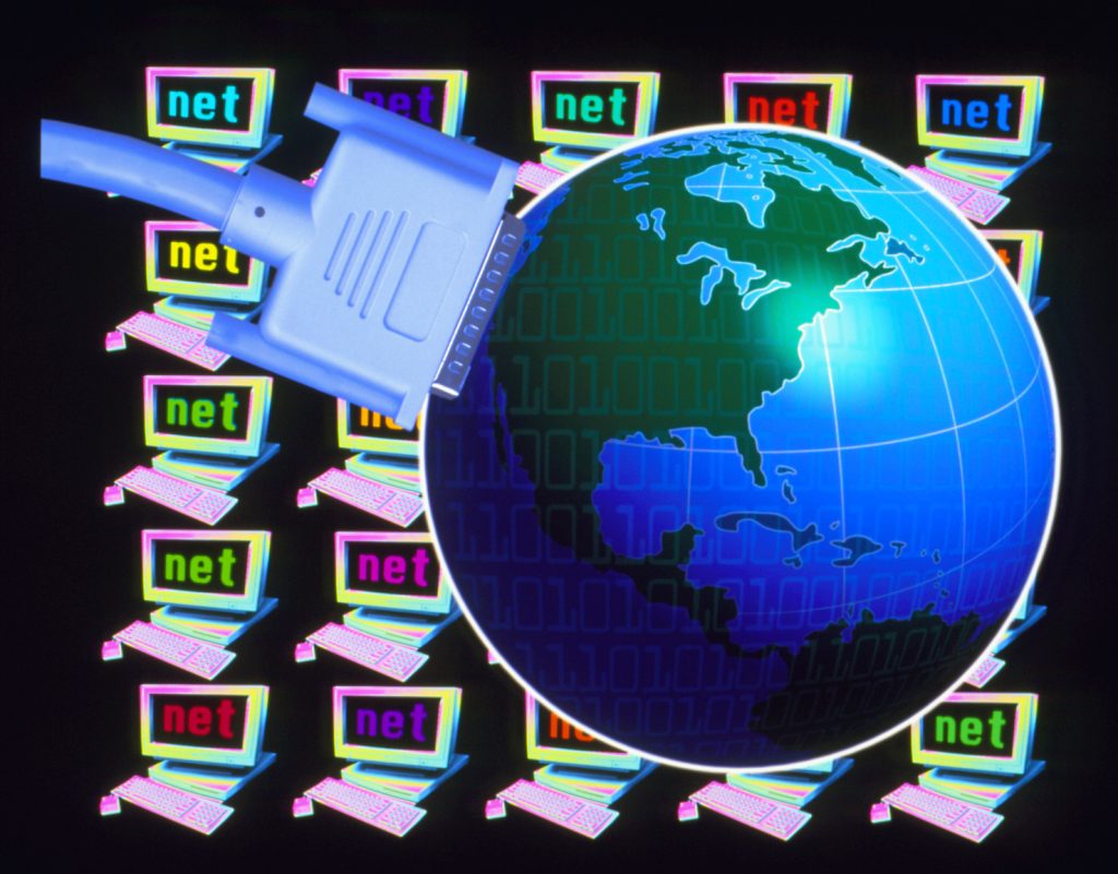 Nei prossimi sette anni sono previsti 700 milioni di nuovi utenti Internet (Keystone)