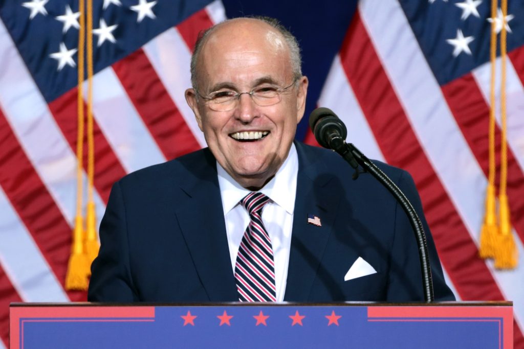 L’ex sindaco di New York Rudy Giuliani, ora avvocato di Donald Trump