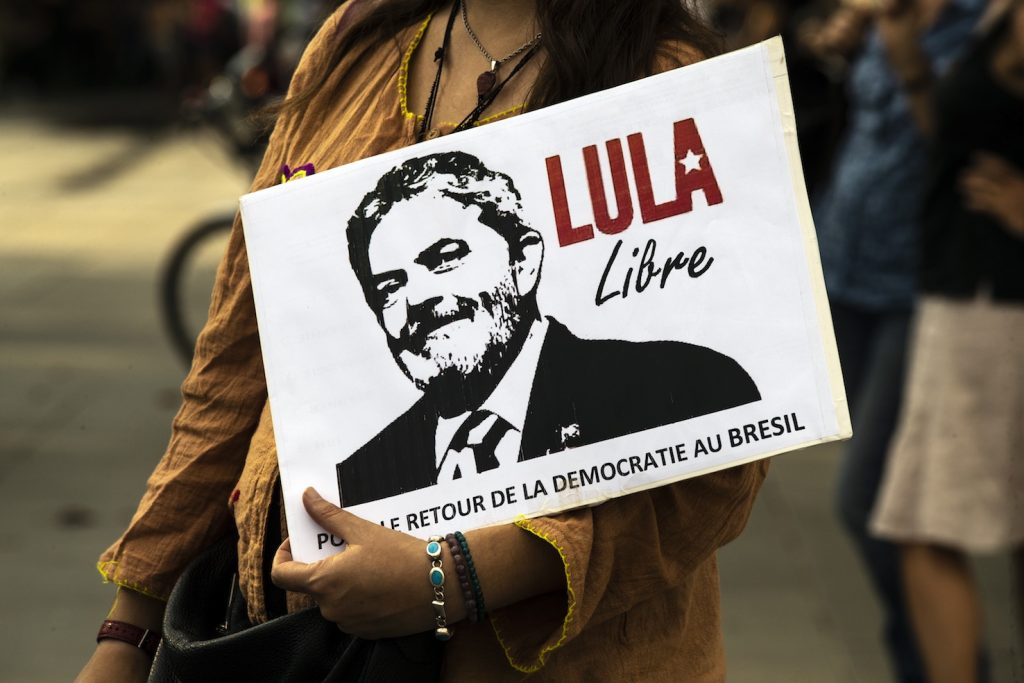 Una manifestazione in sostegno di Lula libero (Keystone)