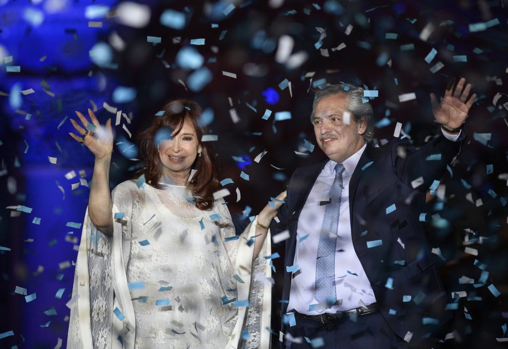 Alberto Fernandez e Cristina Kirchner inaugurano una nuova stagione del peronismo (AFP)