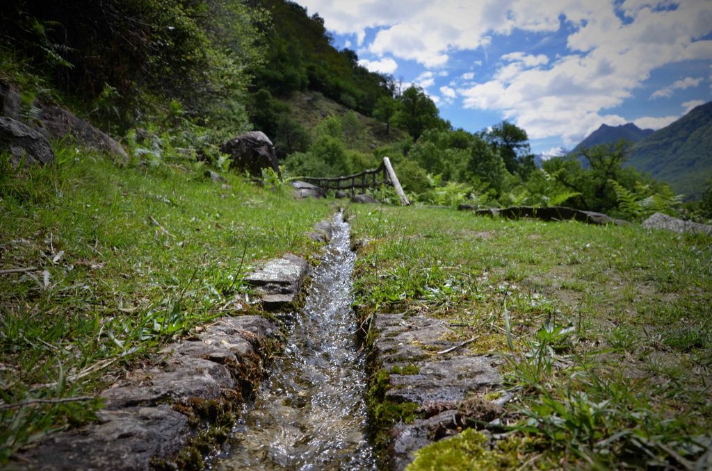 Intagliato dai tagliapietra intelvesi