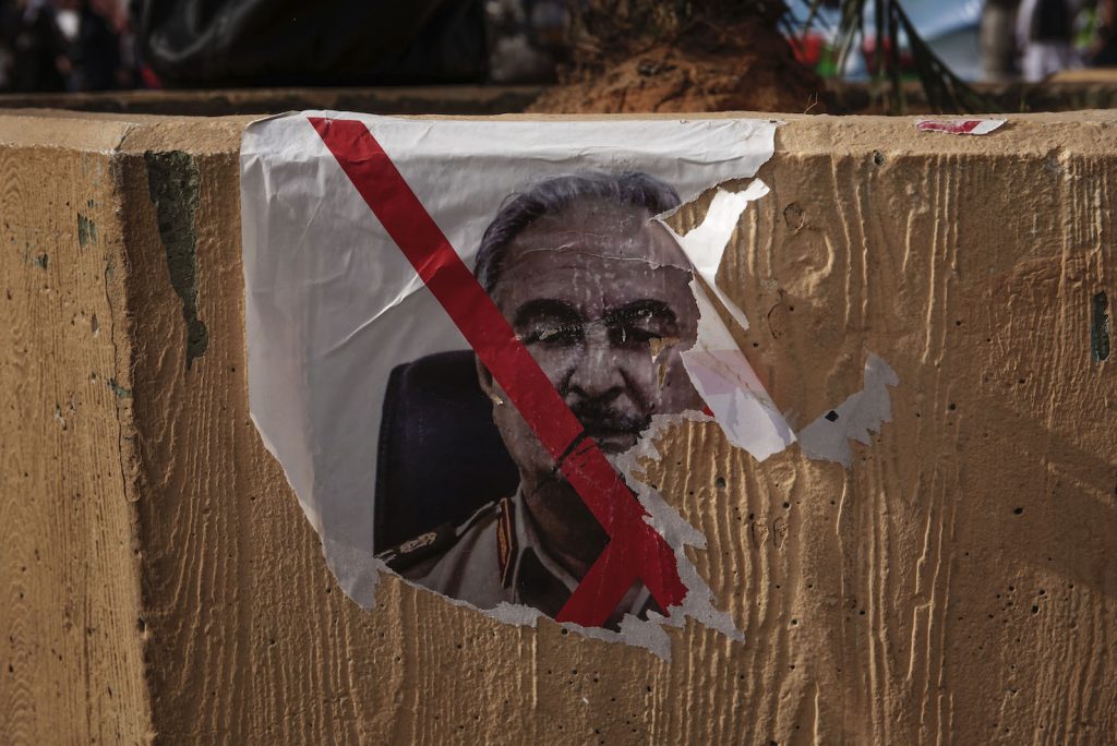 La ritirata di Haftar, oltre che militare, è anche diplomatica (A.Romenzi)