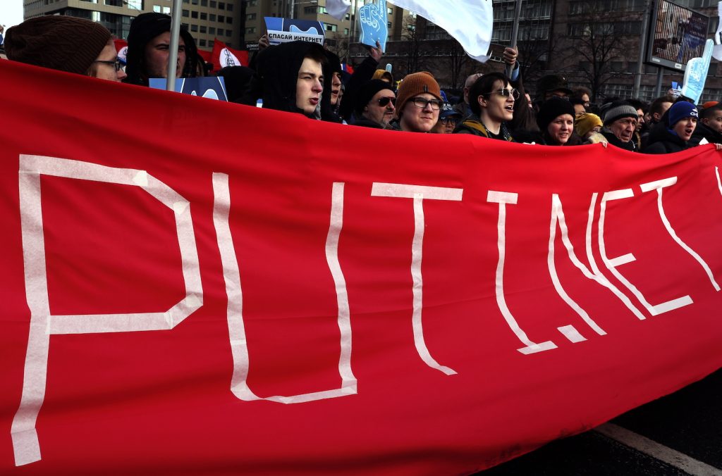 Secondo Putin si tratta di una misura difensiva per prevenire un eventuale embargo digitale da parte dell’Occidente (Keystone)