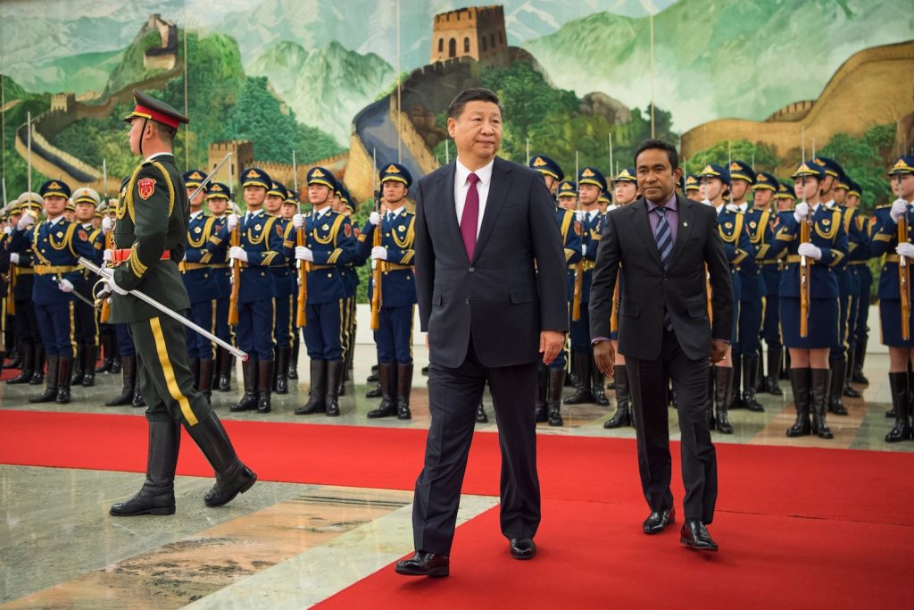 Il presidente delle Maldive Abdullah Yameen ospite di Xi a Bejing (AFP)