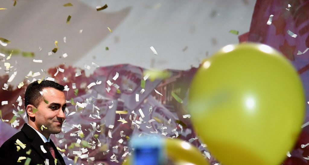 Il successo dei Cinquestelle non regala a DiMaio la maggioranza assoluta in Parlamento (AFP)