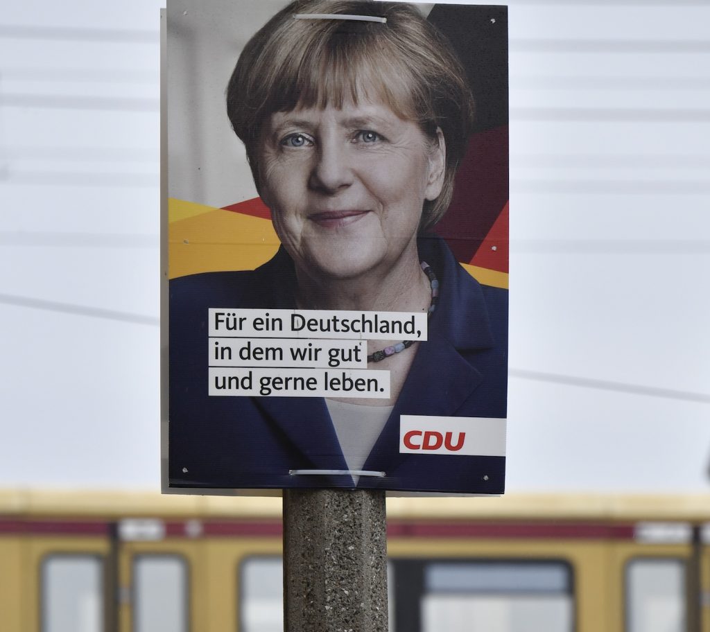 Angela Merkel si avvia verso il quarto e ultimo mandato alla Cancelleria federale (AFP)