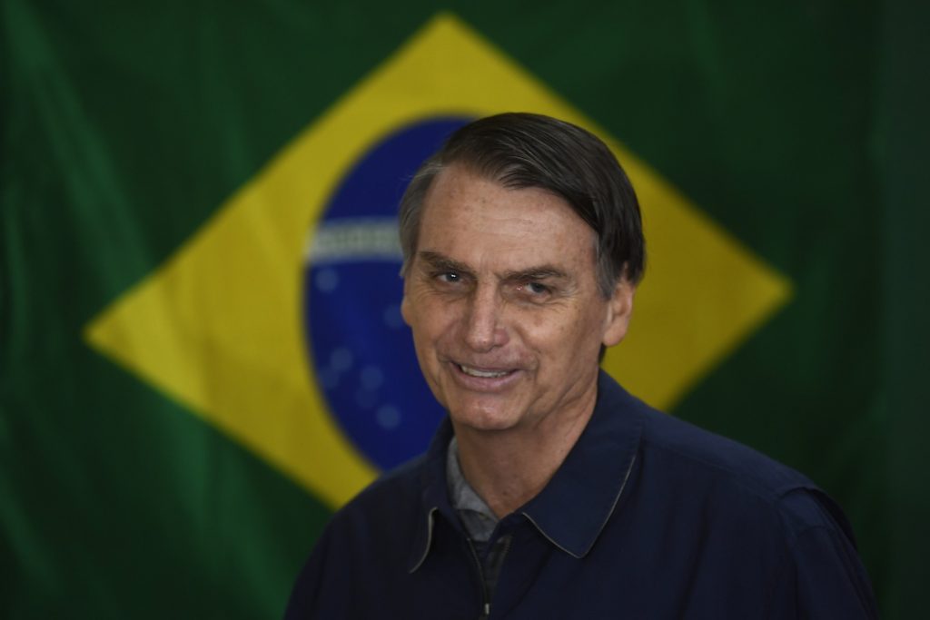 Jair Bolsonaro candidato del partito Social-liberale è stato accoltellato a inizio settembre durante un comizio (AFP)