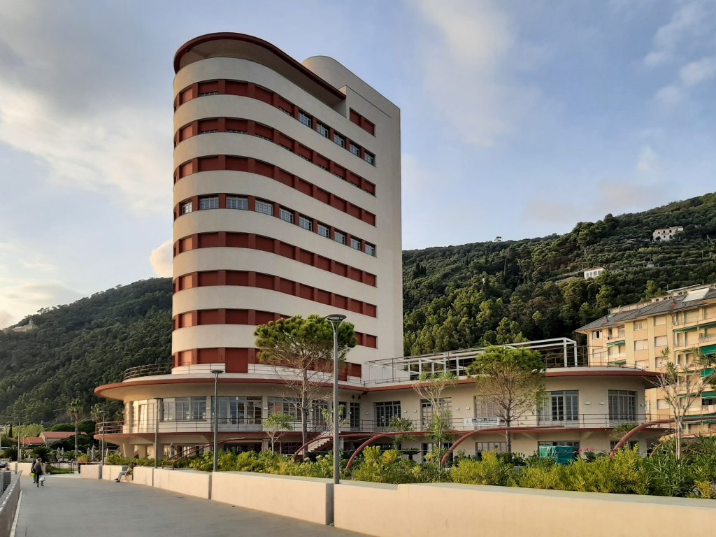 Torre Fara, Chiavari (Wikipedia)