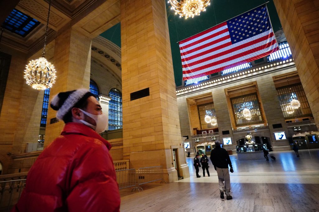 La stazione Grand Central Terminal di New York appare surreale (AFP)