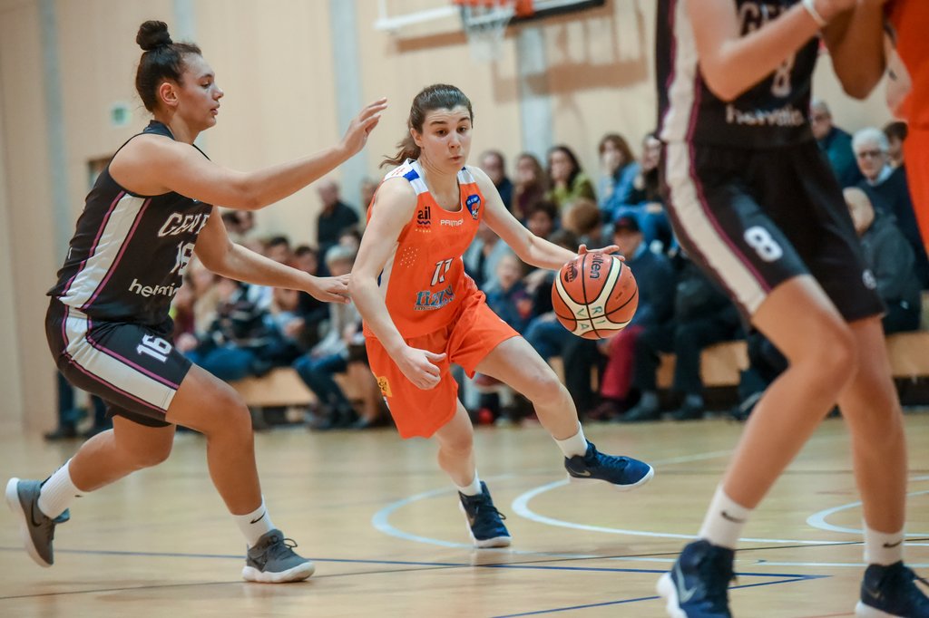 Federica Ghidossi, del Riva, in una partita contro il Ginevra Elite Basket (Ti-Press)