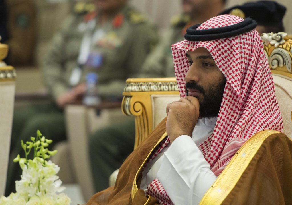 Mohammed bin Salman, erede al trono, ha in pratica decapitato la classe dirigente del Paese rimanendo solo al comando (AFP)