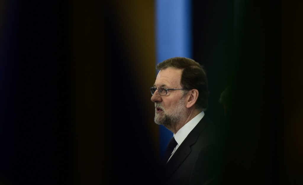 Il primo ministro spagnolo Mariano Rajoy dovrà comparire davanti ai giudici nell'ambito dell'inchiesta sui finanziamenti irregolari al Pp (AFP)